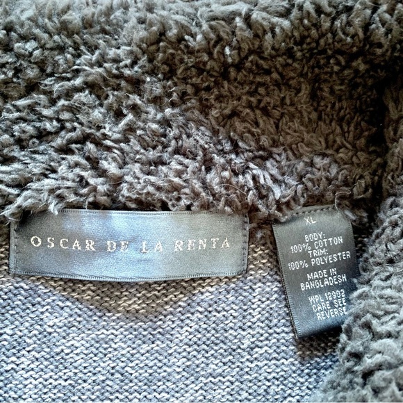 Oscar De La Renta Gray Cable Knit Sweater Sherpa-Lined Button Collar Size XL - Picture 8 of 12